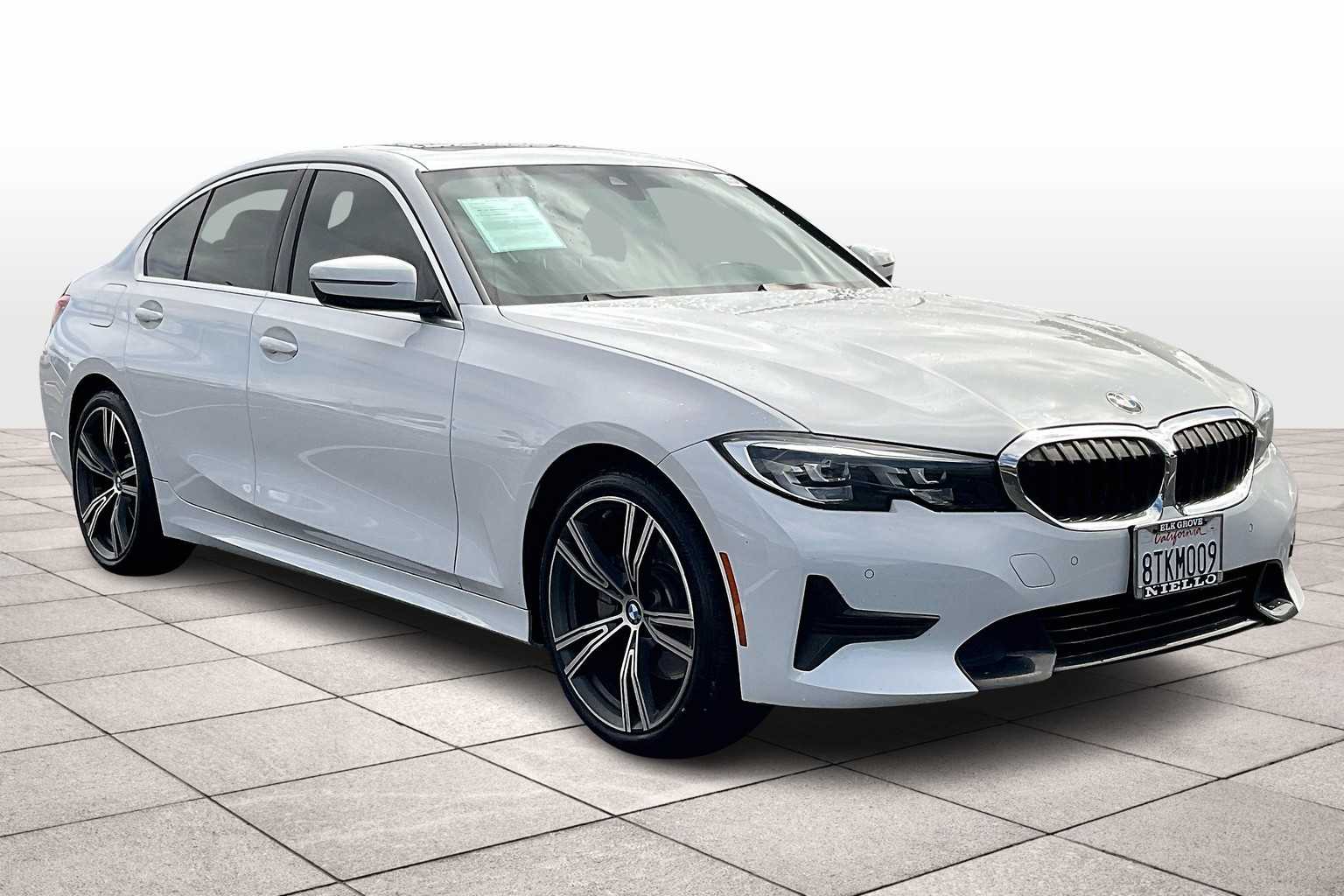 2021 Bmw 330e 3-Series photo 2