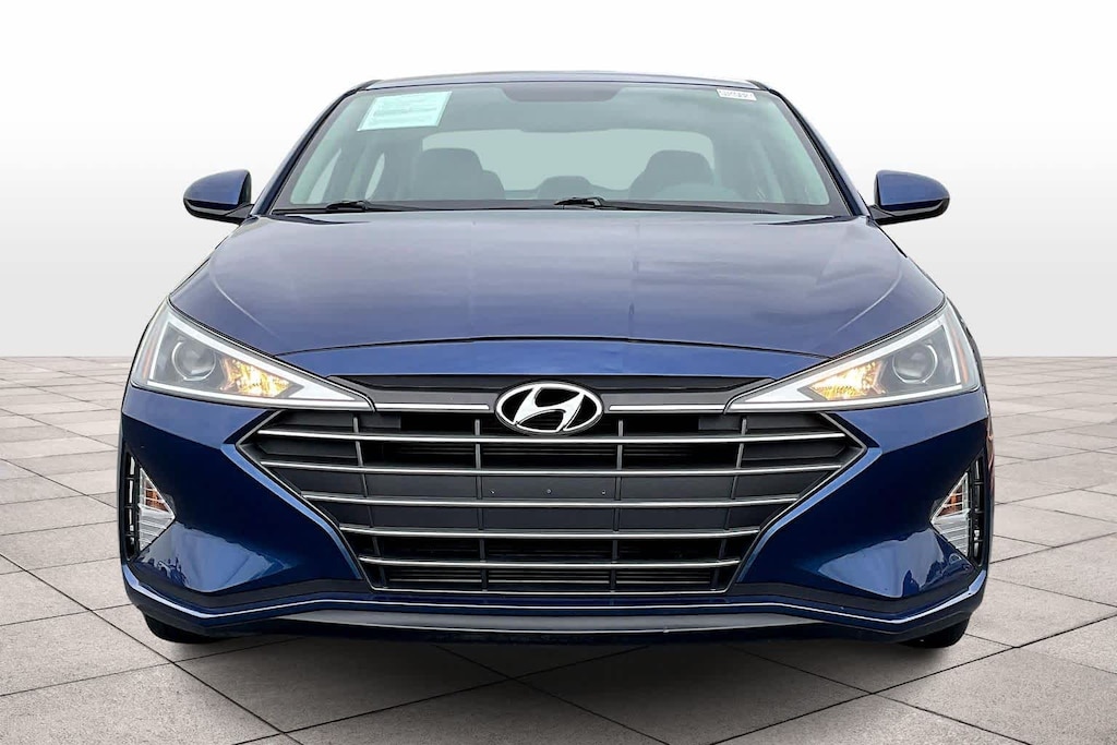 Used 2019 Hyundai Elantra SE Auto