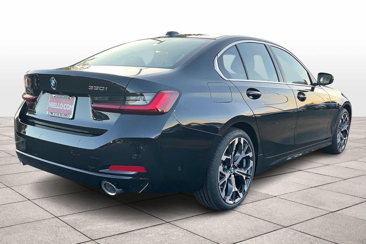 2026 Bmw 330i 3-Series photo 4