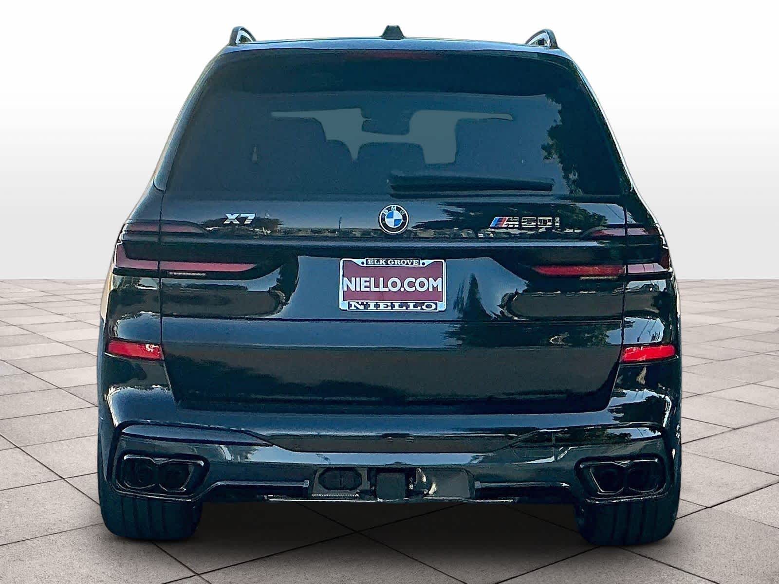 2026 BMW X7 M60i - Photo 6