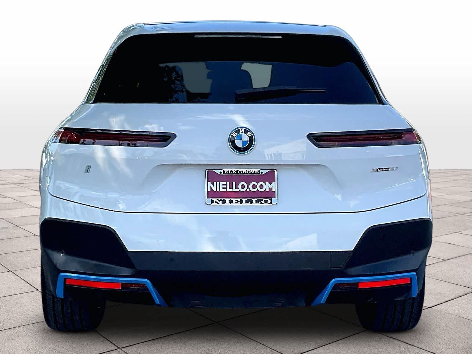 2023 BMW iX xDrive50 xDrive50 photo 4