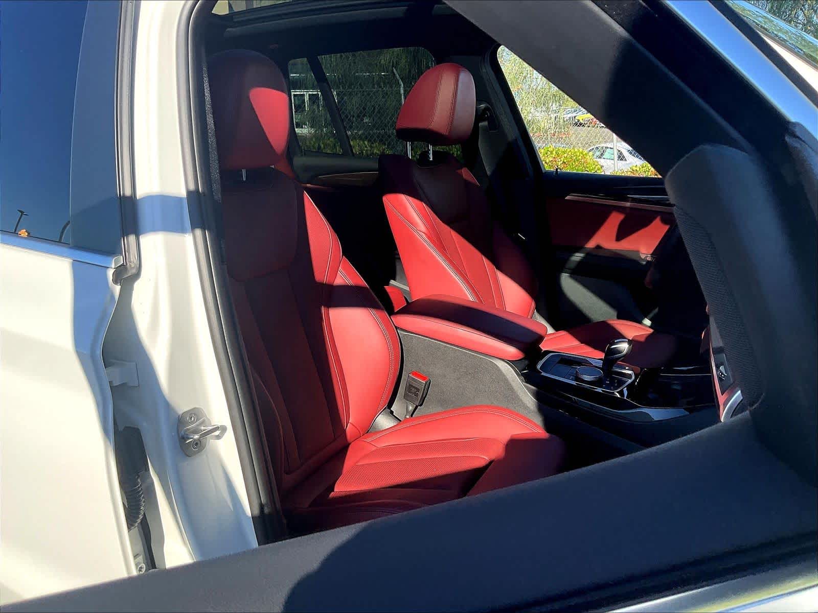 2022 BMW X3 xDrive30i xDrive30i photo 3