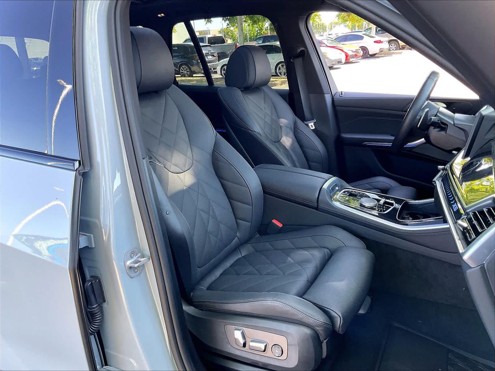 2026 BMW X5 xDrive40i xDrive40i photo 6