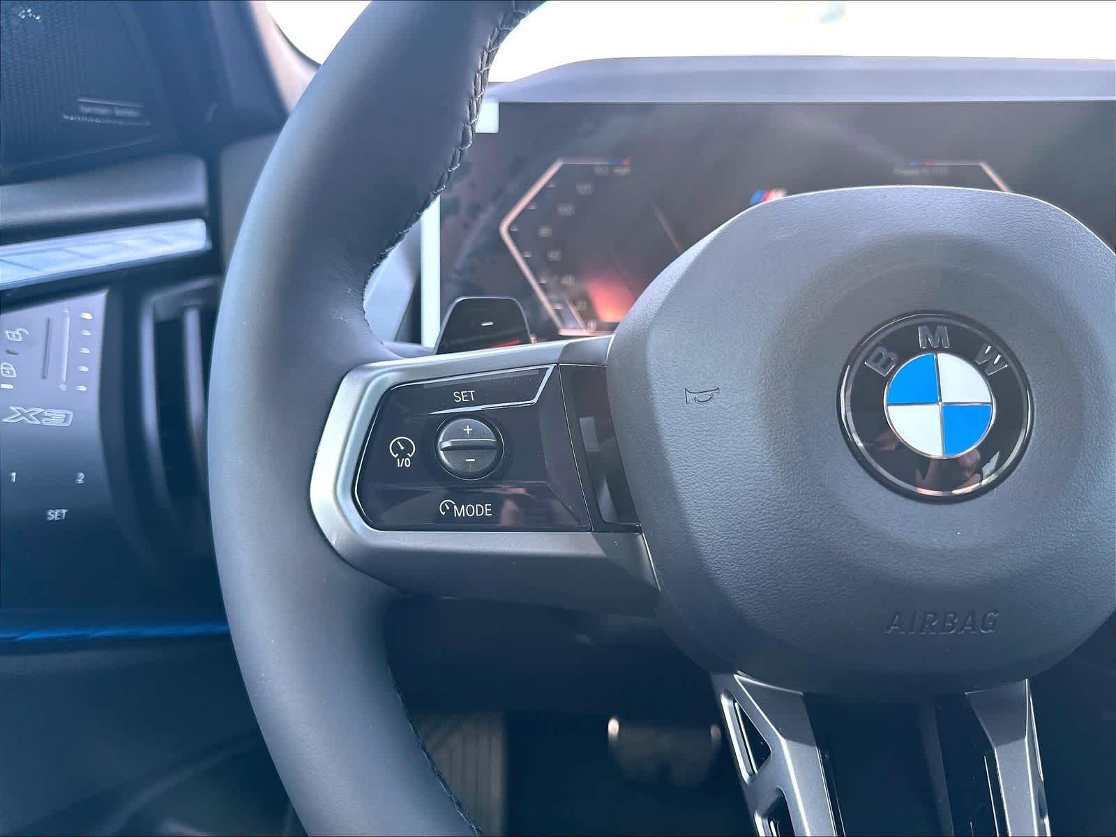 2026 BMW X3 30 - Photo 18