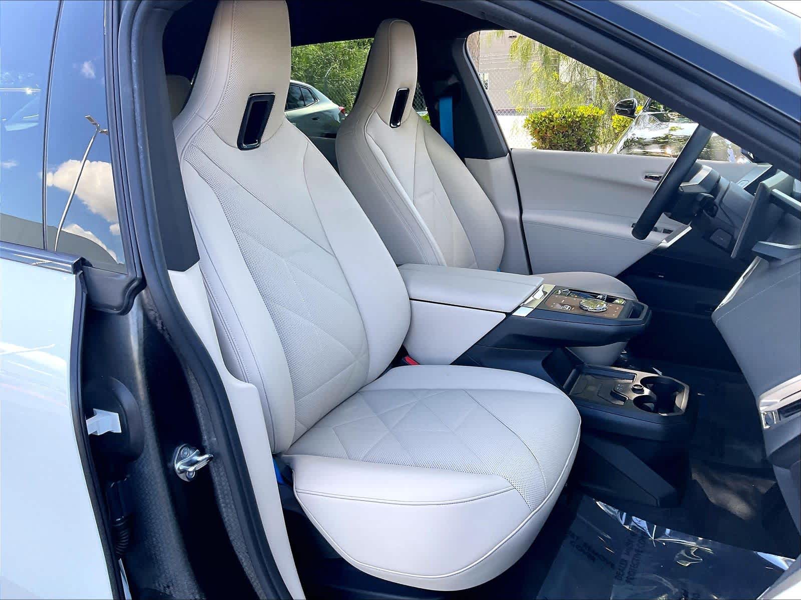 2023 BMW iX xDrive50 xDrive50 photo 3