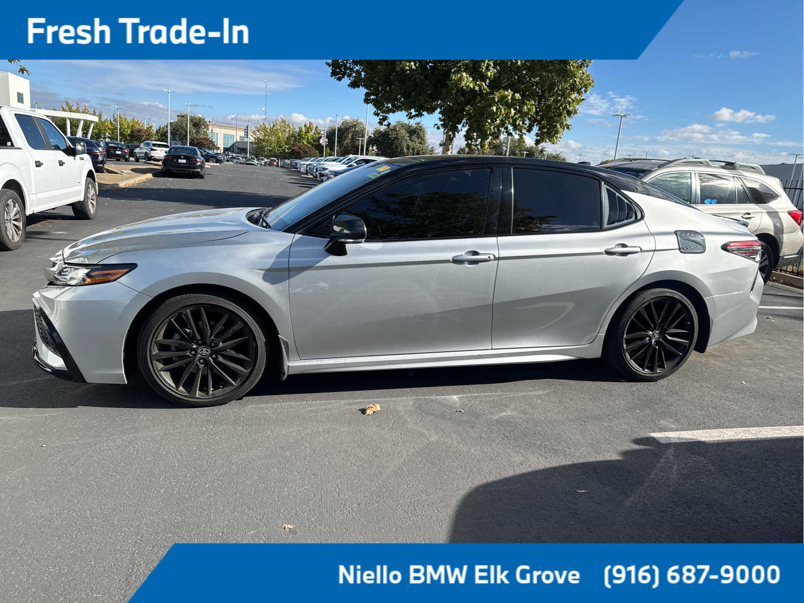 2023 Toyota Camry XSE V6 photo 2