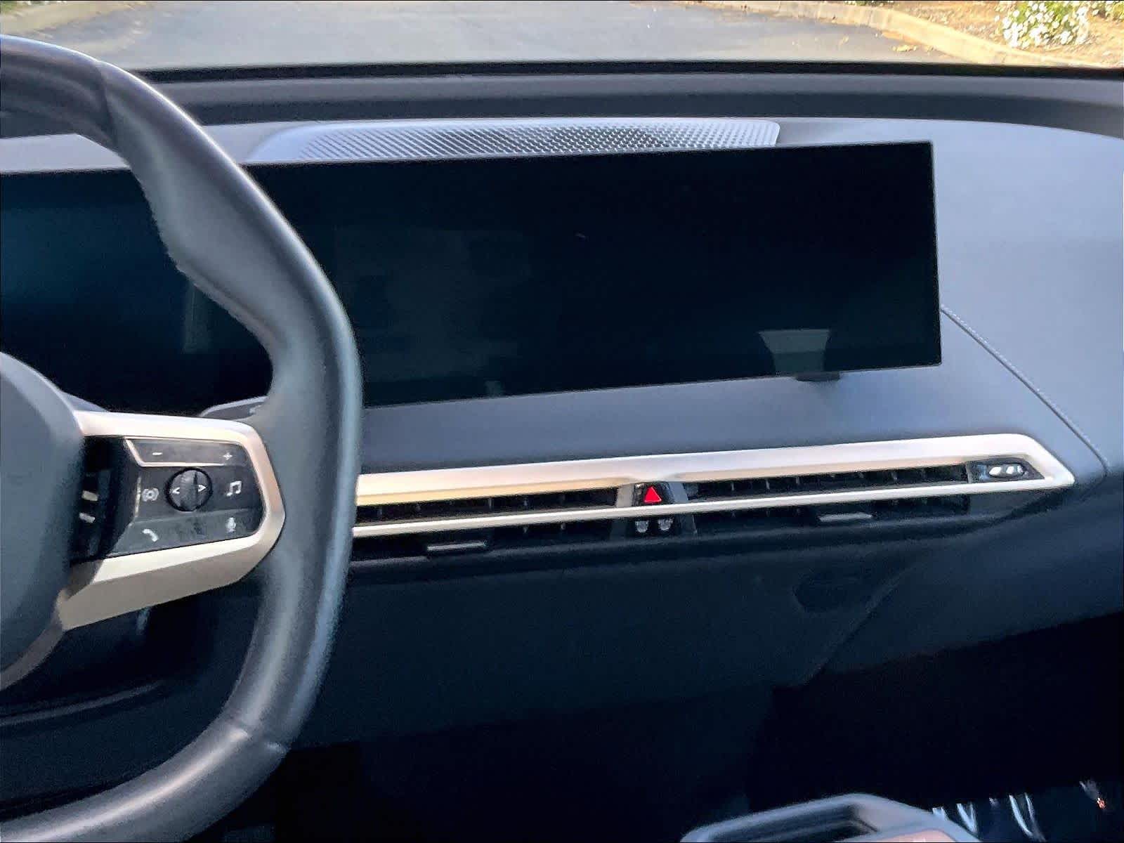 2023 BMW iX xDrive50 xDrive50 photo 6