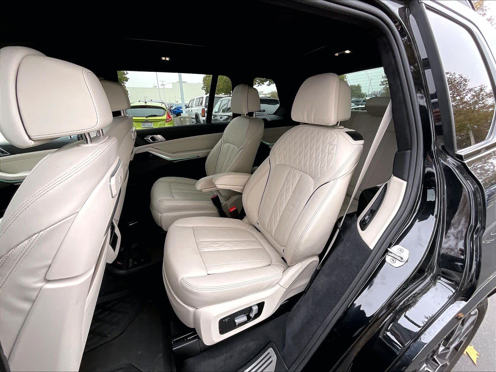 2025 BMW X7 M60i - Photo 26