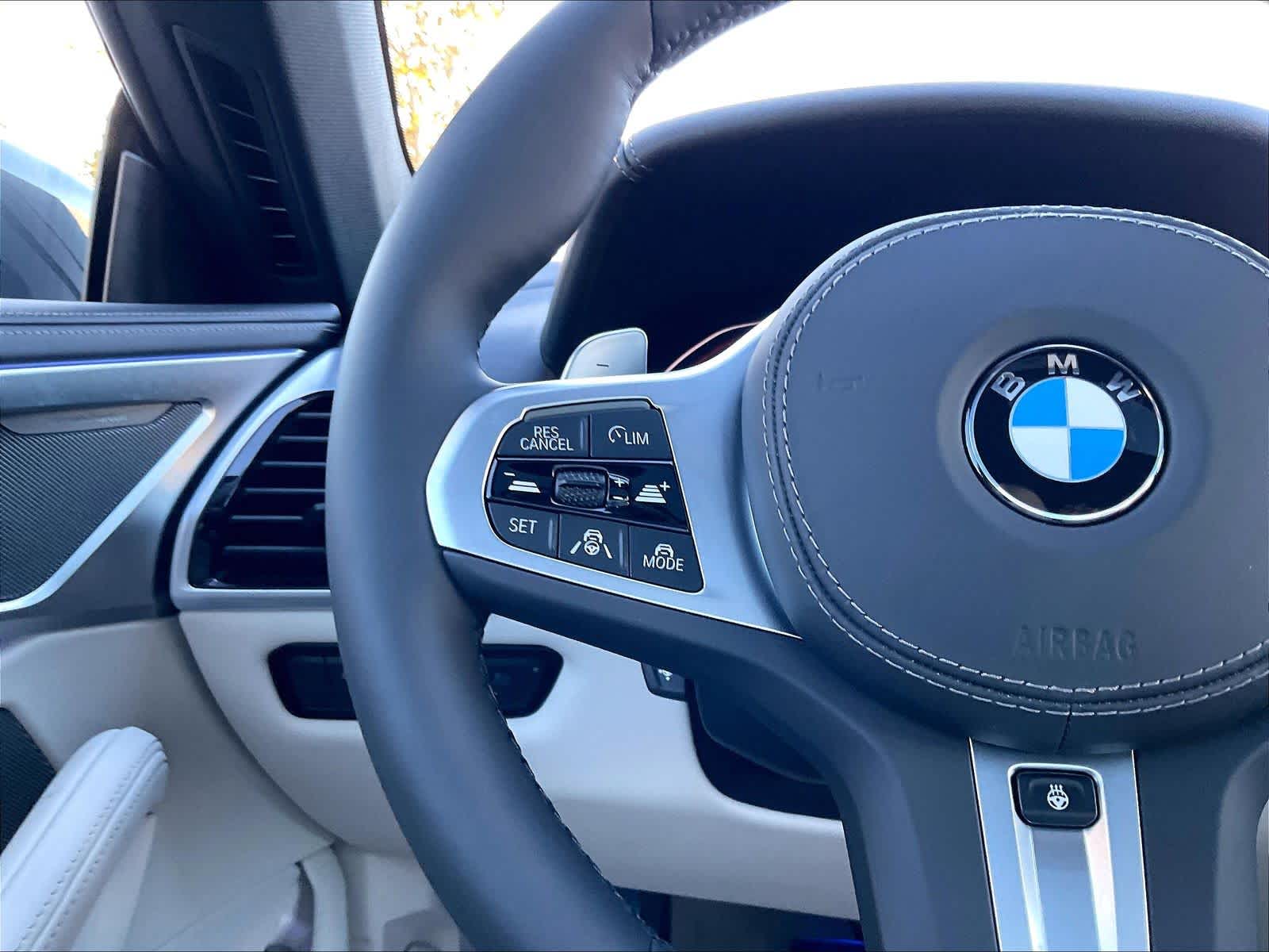 2026 BMW 8 Series 840i - Photo 16