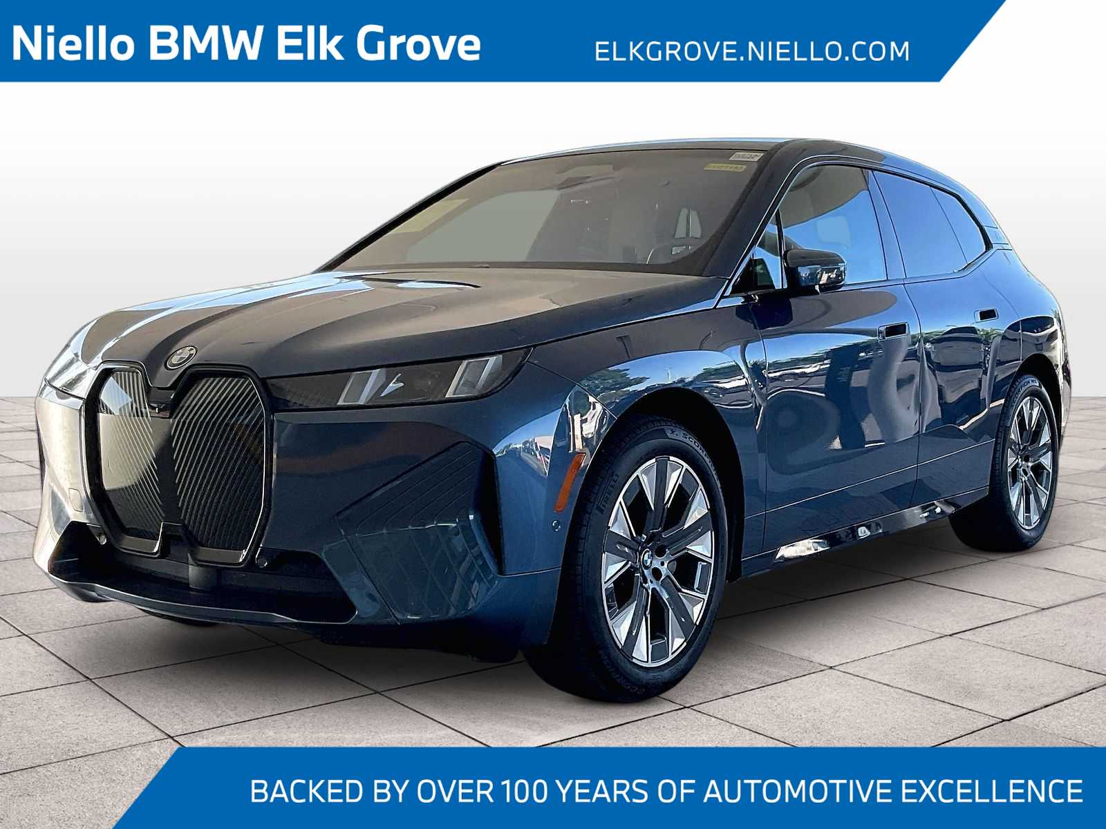 2026 BMW iX xDrive60's photo