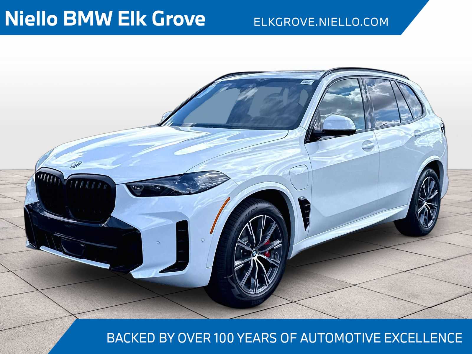 2026 BMW X5 xDrive50e's photo