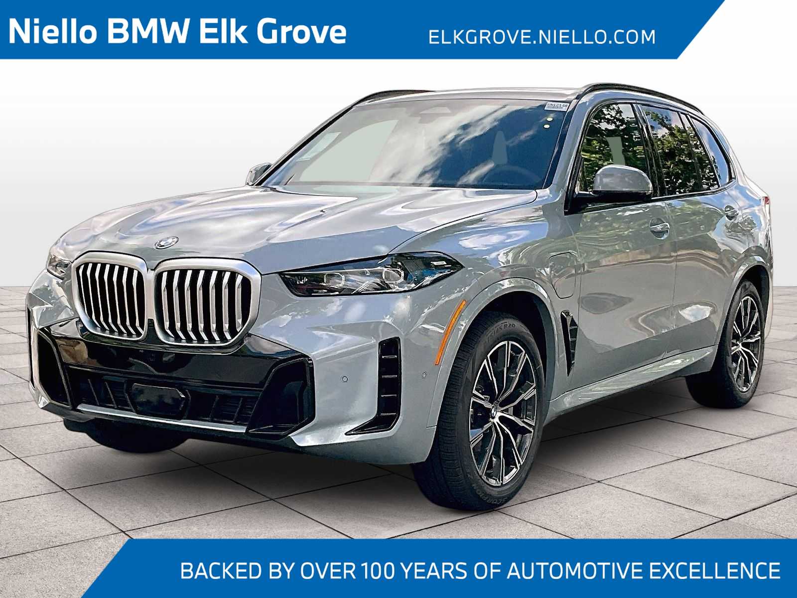 2026 BMW X5 xDrive50e's photo