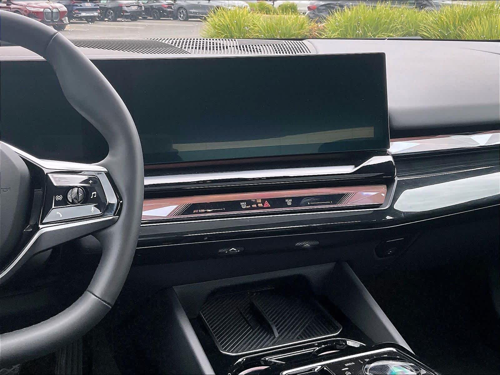 2024 BMW i5 eDrive40 photo 6