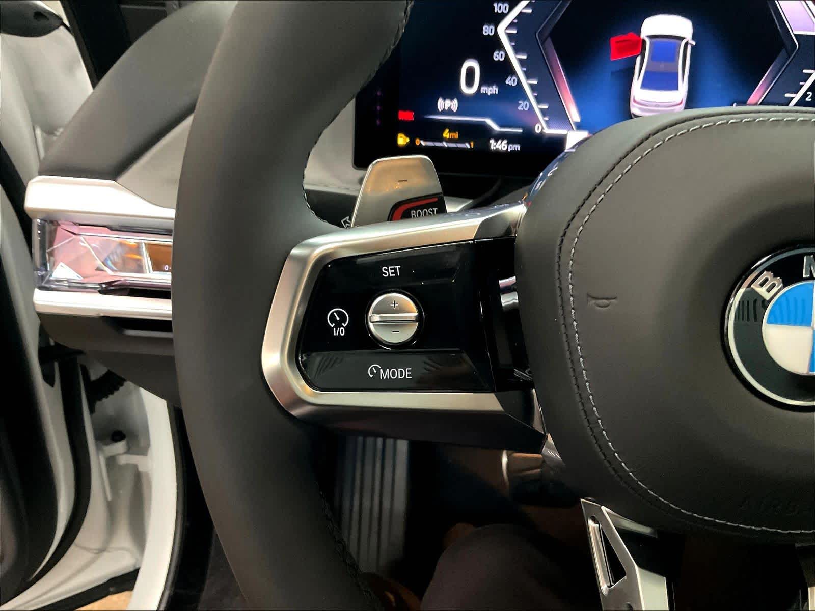 2025 BMW 7 Series 760i - Photo 16