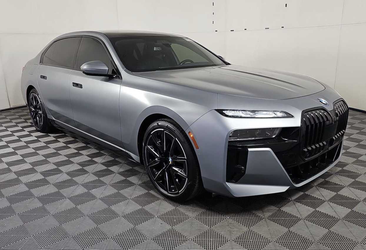 2024 Bmw i7 eDrive50 photo 2