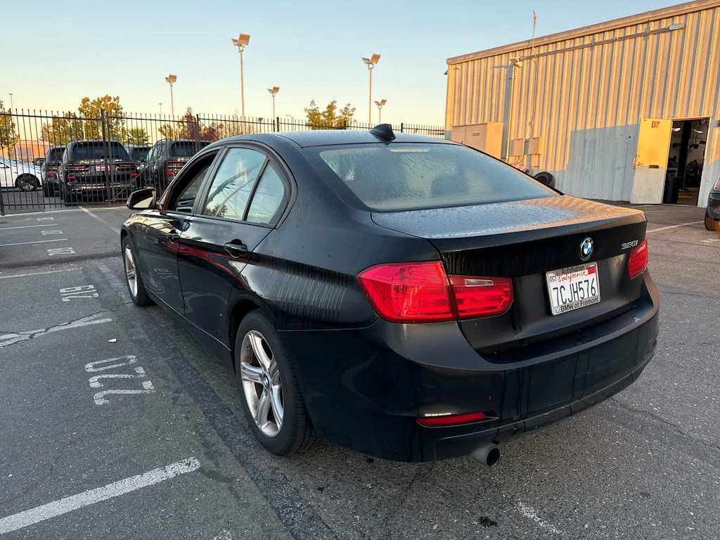 Used 2013 BMW 3 Series 320i Sdn RWD
