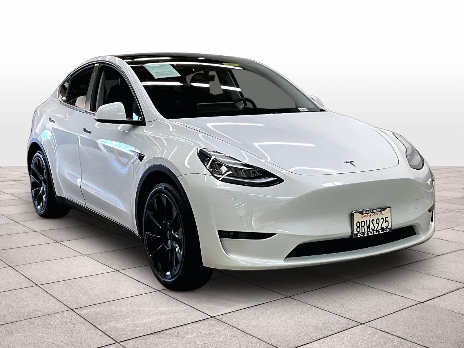 Used 2020 Tesla Model Y Long Range with VIN 5YJYGDEE0LF029711 for sale in Sacramento, CA