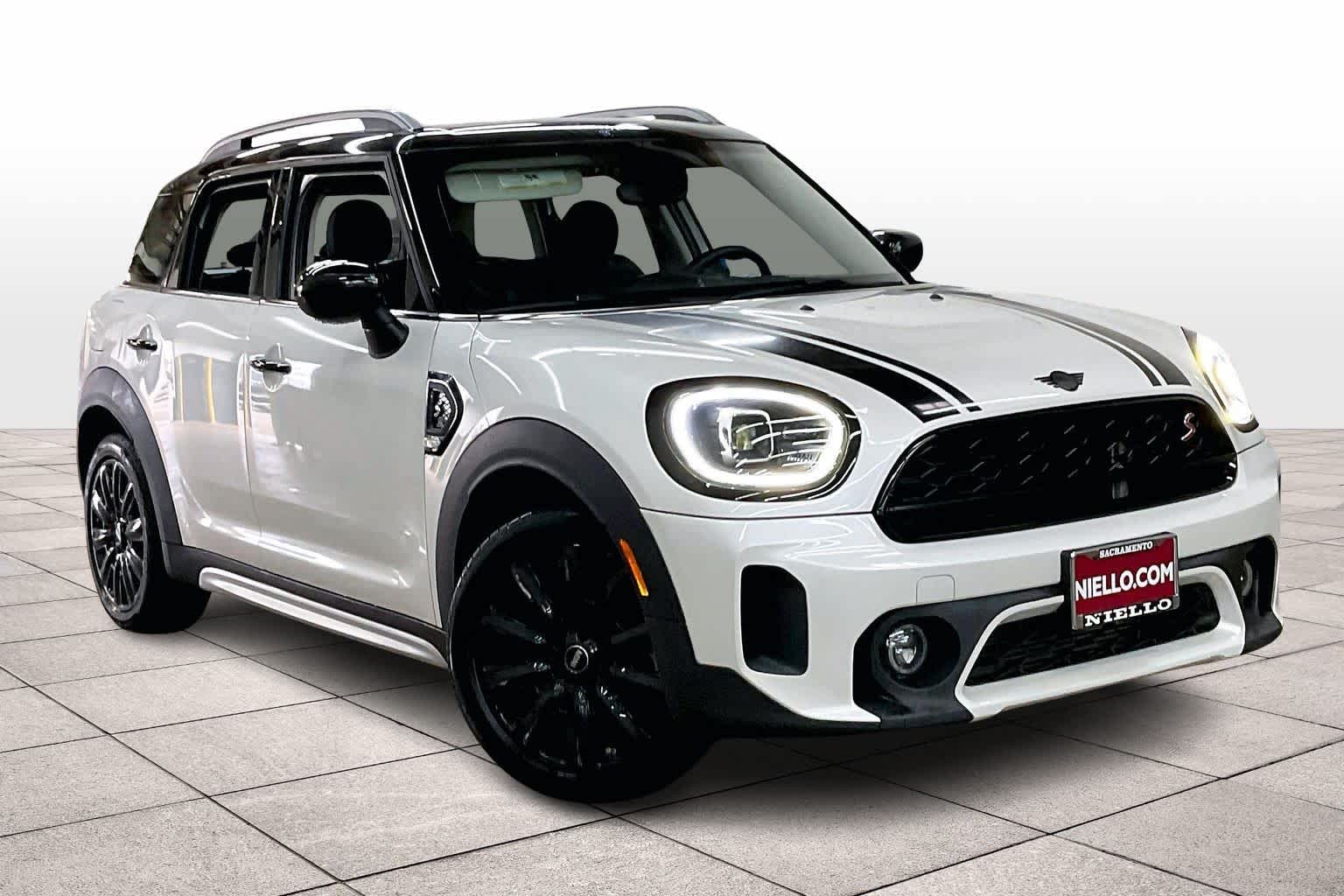 2023 Mini Countryman S photo 2