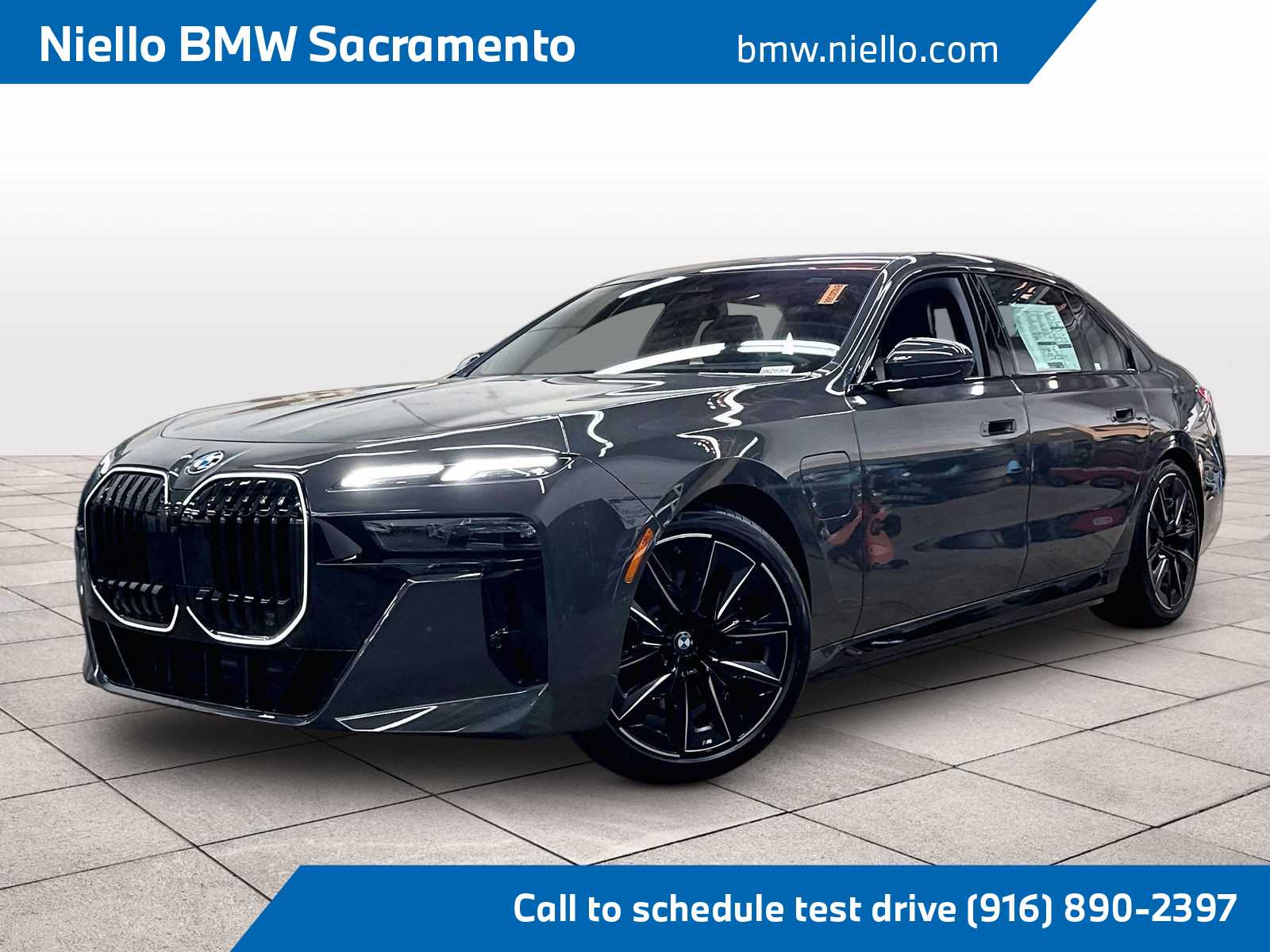 2026 BMW 7 Series 750e xDrive Sedan's photo