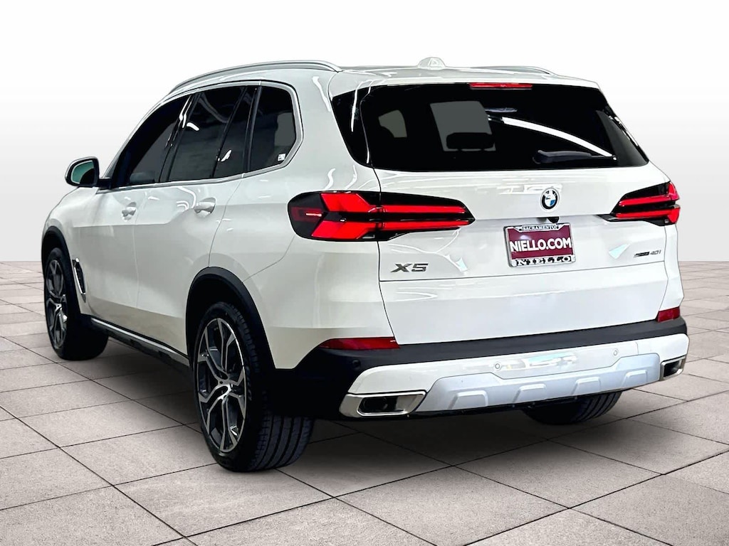 New 2026 BMW X5 sDrive40i sDrive40i Sports Activity Vehicle