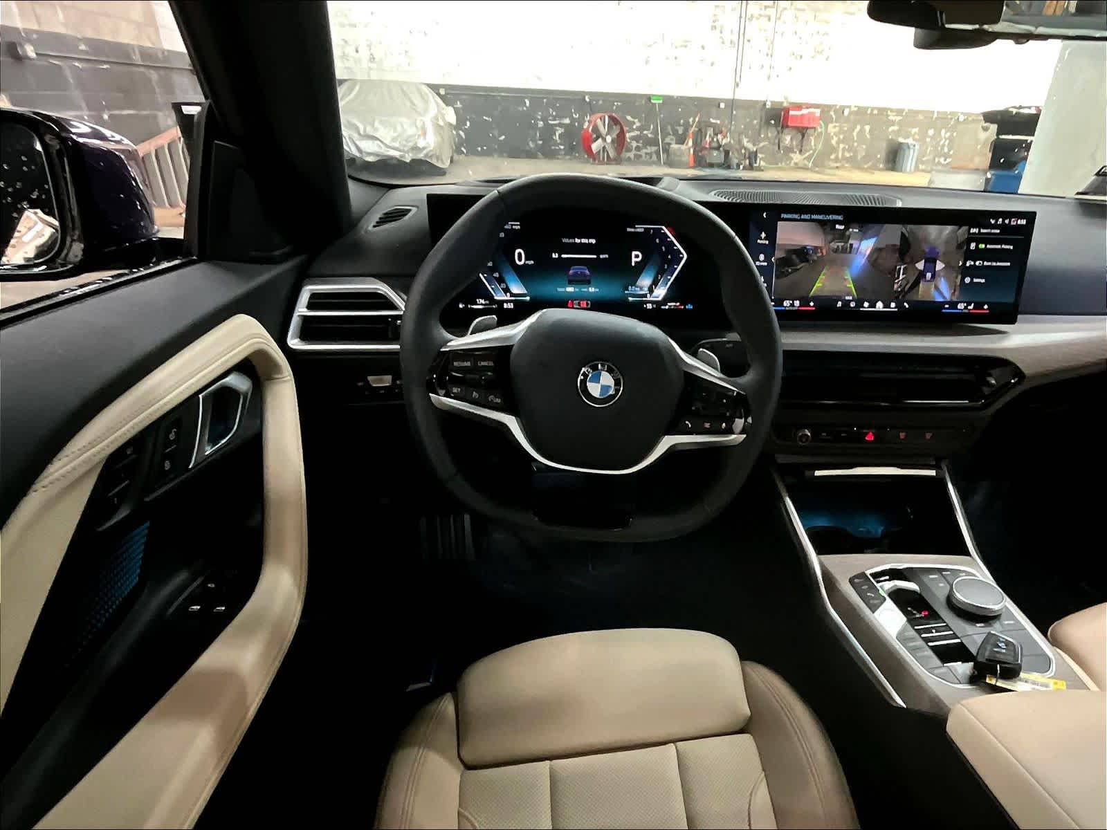 2025 BMW 230i 230i photo 4