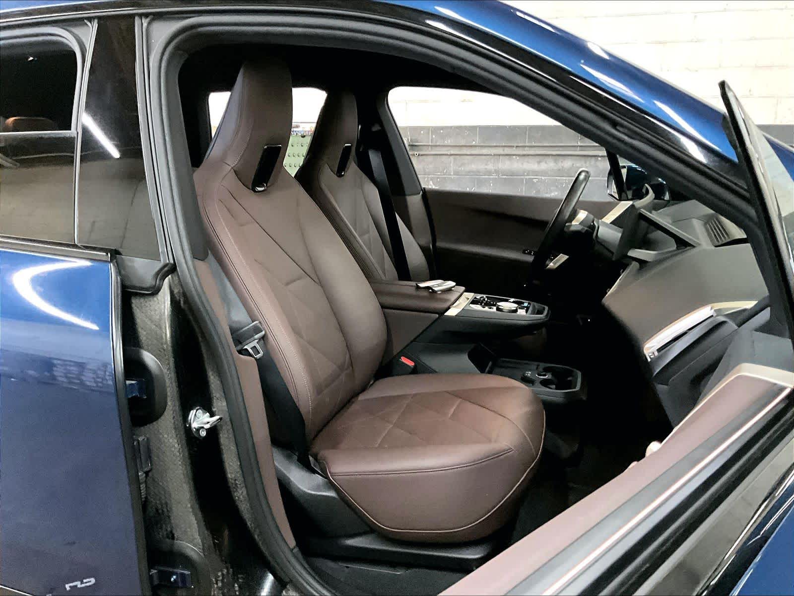 2023 BMW iX xDrive50 xDrive50 photo 6