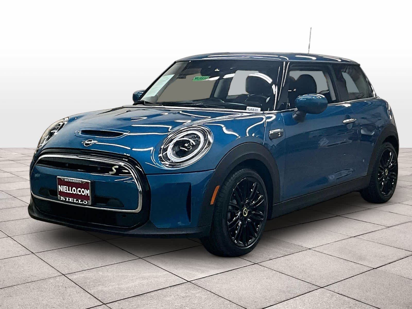 2024 MINI Hardtop 2 Door SE