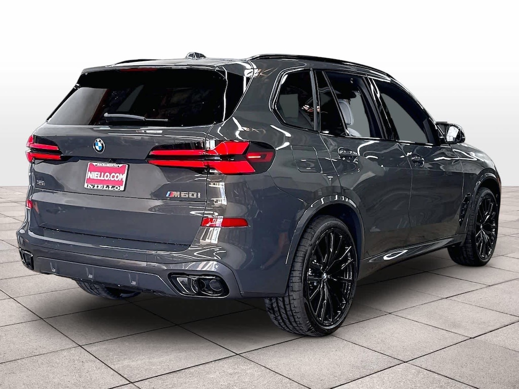 New 2026 BMW X5 M60i Sports Activity Vehicle