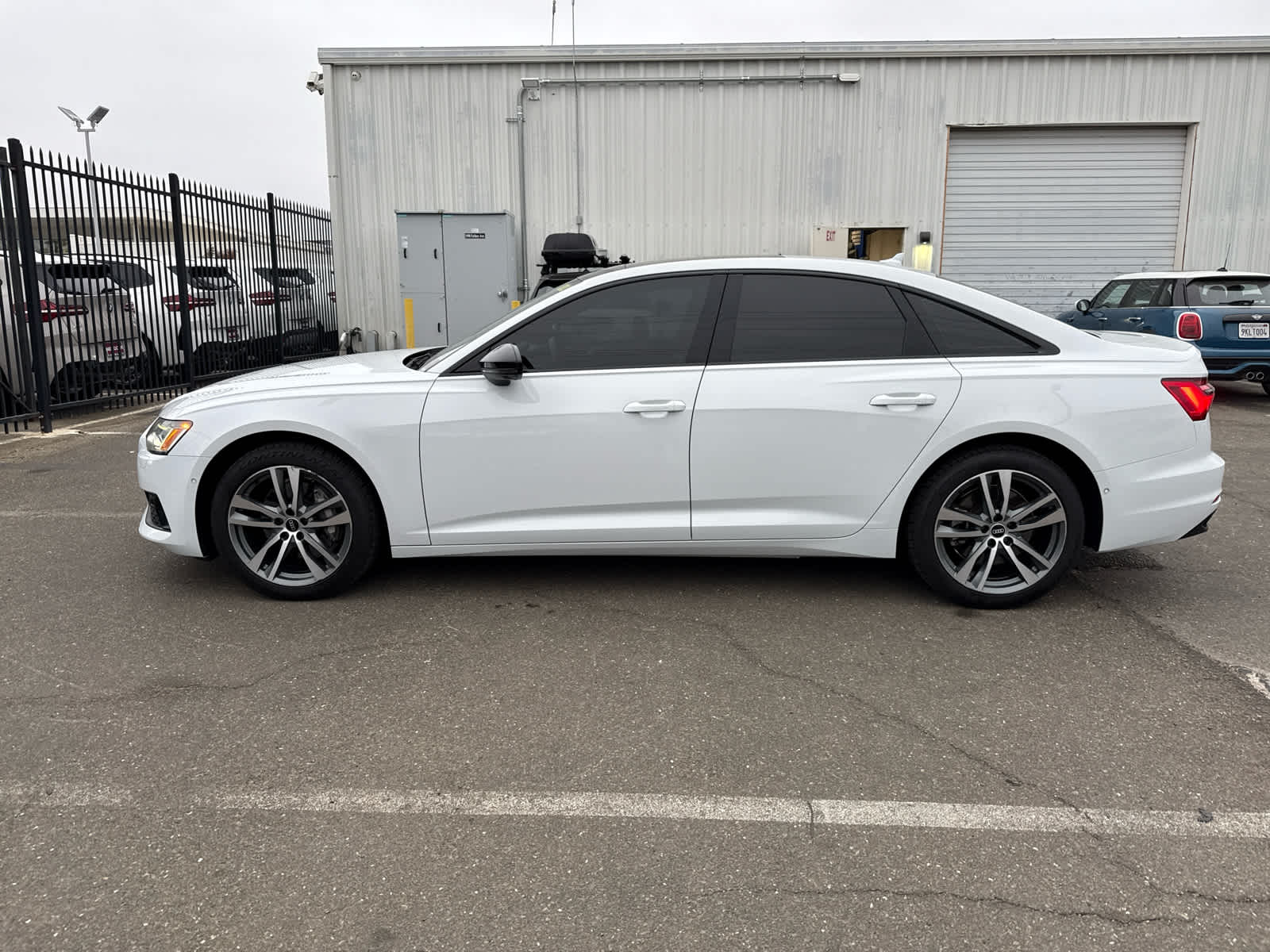 2021 Audi A6 Sport Quattro Premium Plus photo 2