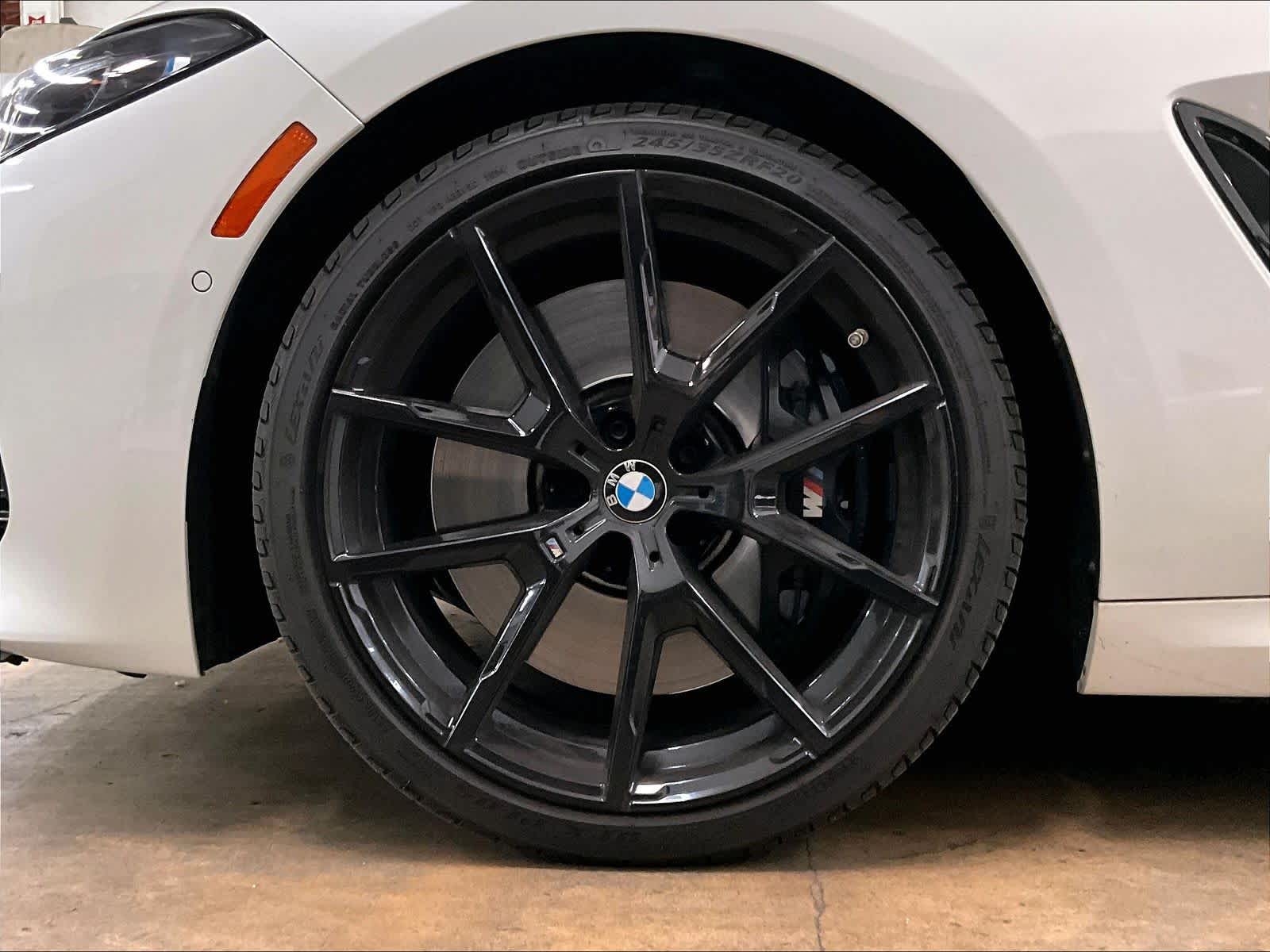 2024 BMW M850i xDrive M850i xDrive photo 3