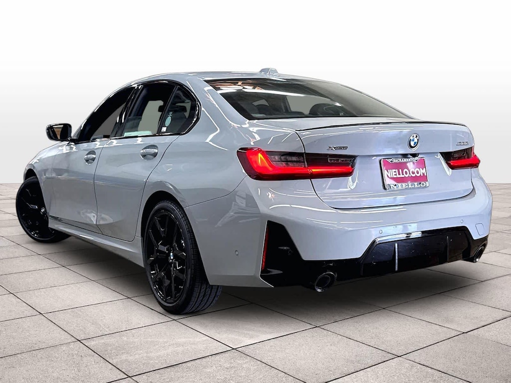 New 2026 BMW 330i xDrive Sedan