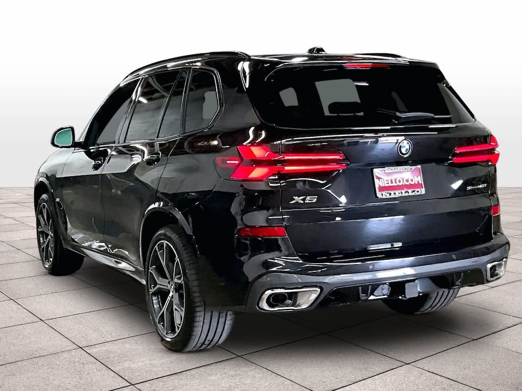 New 2026 BMW X5 sDrive40i sDrive40i Sports Activity Vehicle
