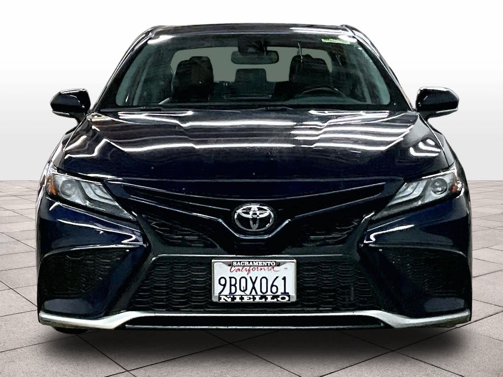 2022 Toyota Camry XSE photo 2