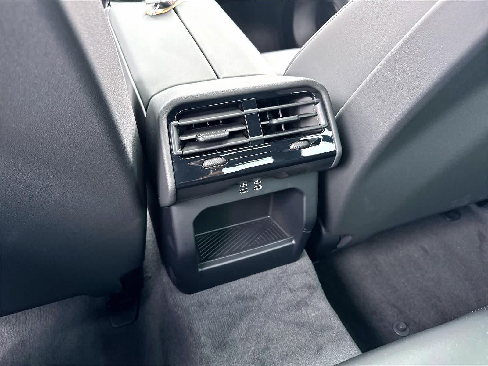 2026 BMW i5 40 - Photo 15