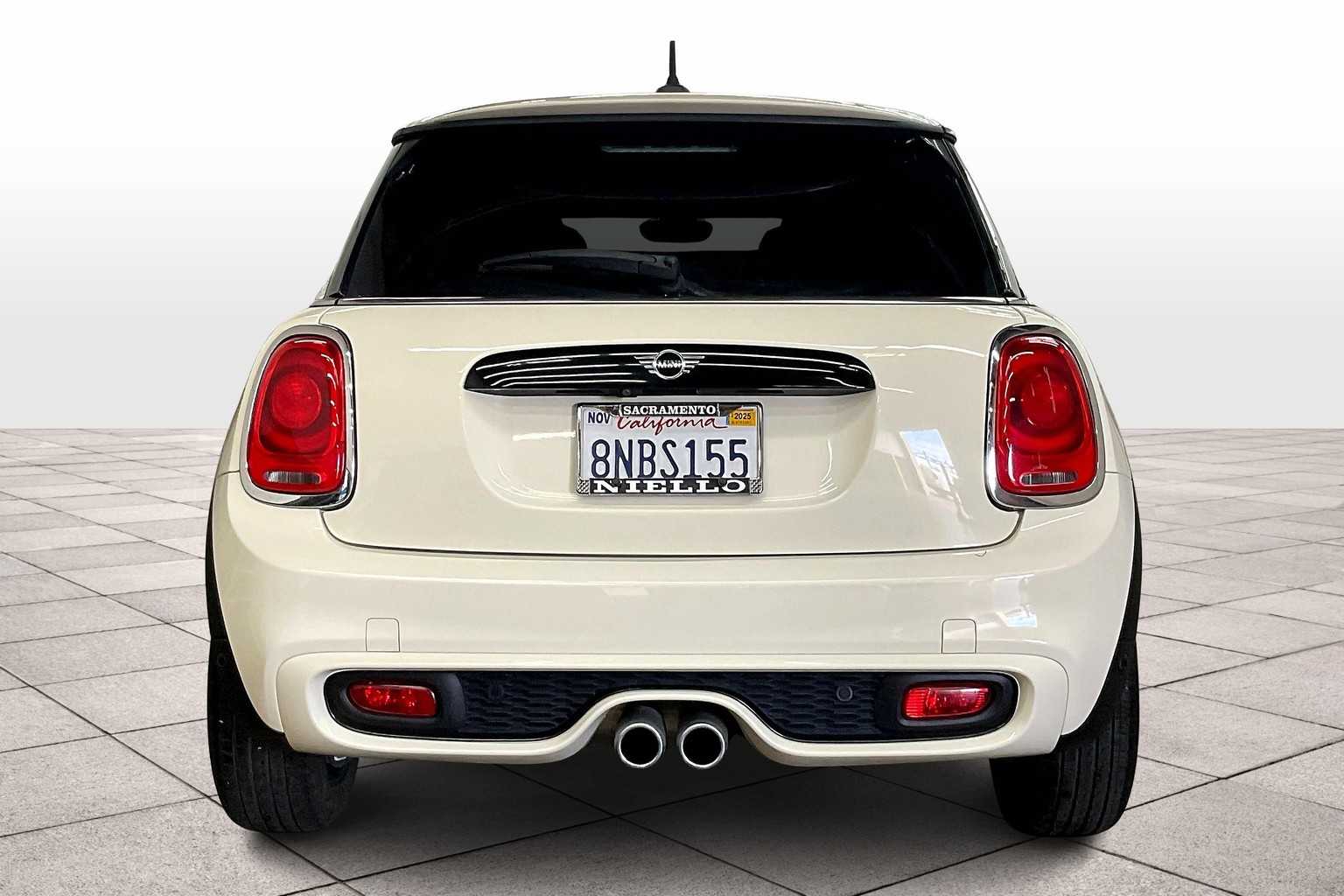2020 Mini Cooper Hardtop S photo 2