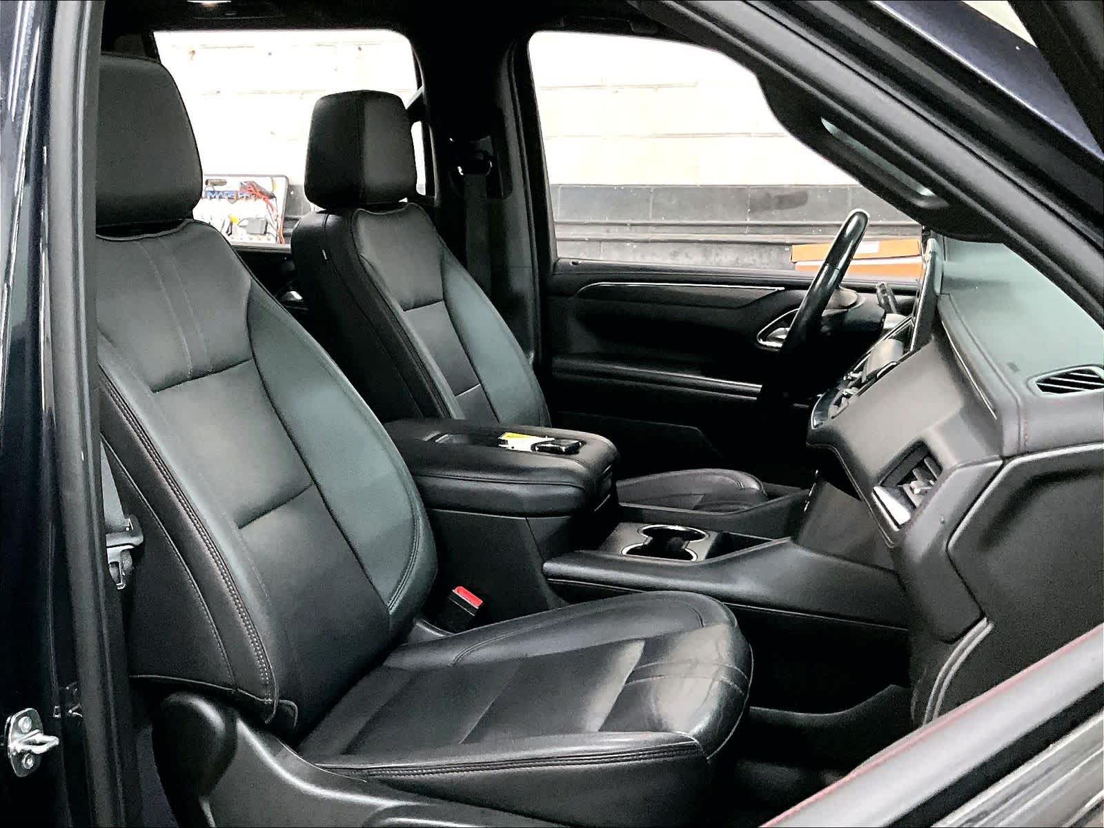 2022 Chevrolet Tahoe RST photo 6