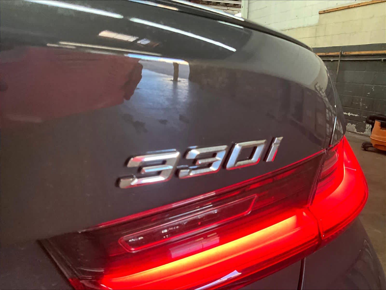 2026 BMW 330i NA xDrive 330i NA xDrive photo 3