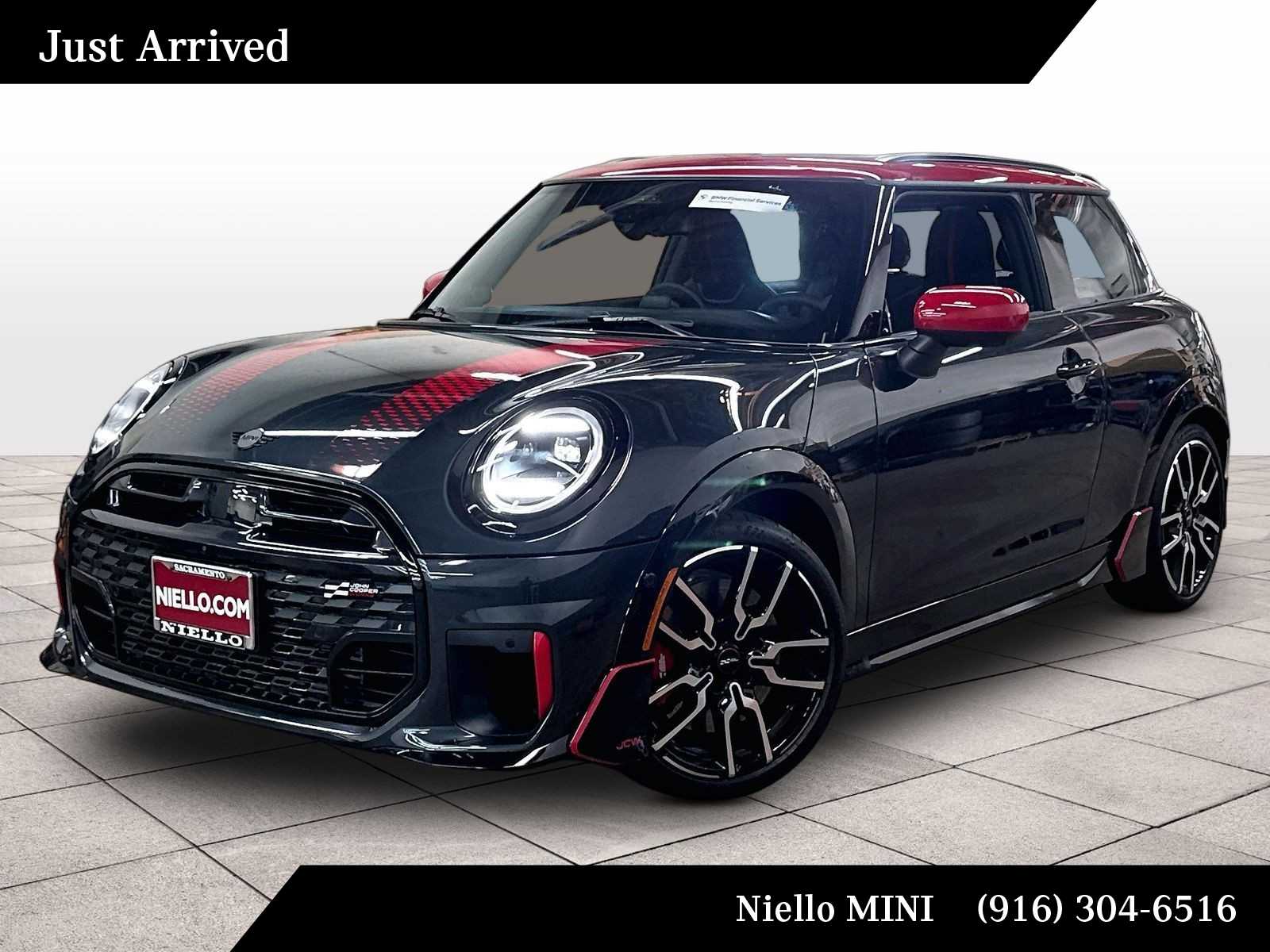 2025 MINI Hardtop John Cooper Works's photo