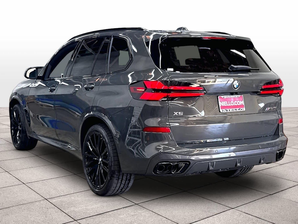 New 2026 BMW X5 M60i Sports Activity Vehicle