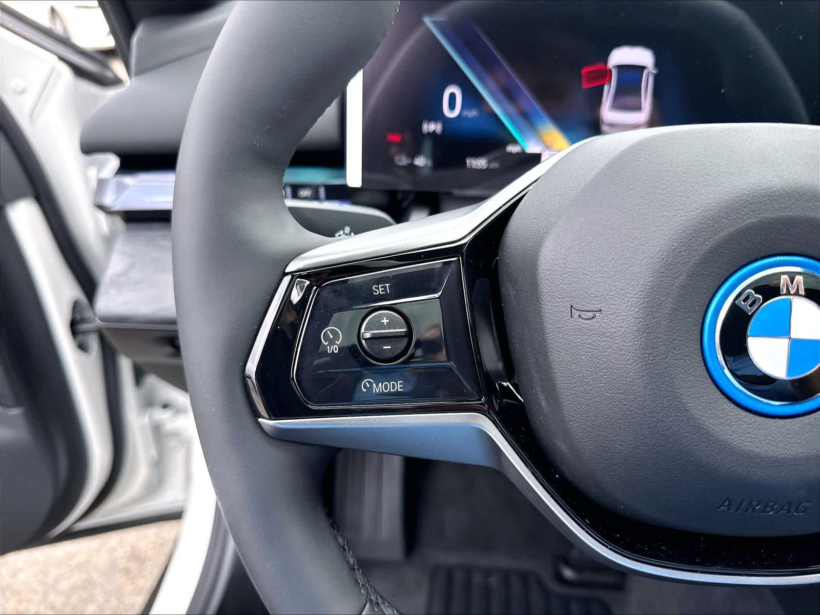 2026 BMW i5 40 - Photo 16