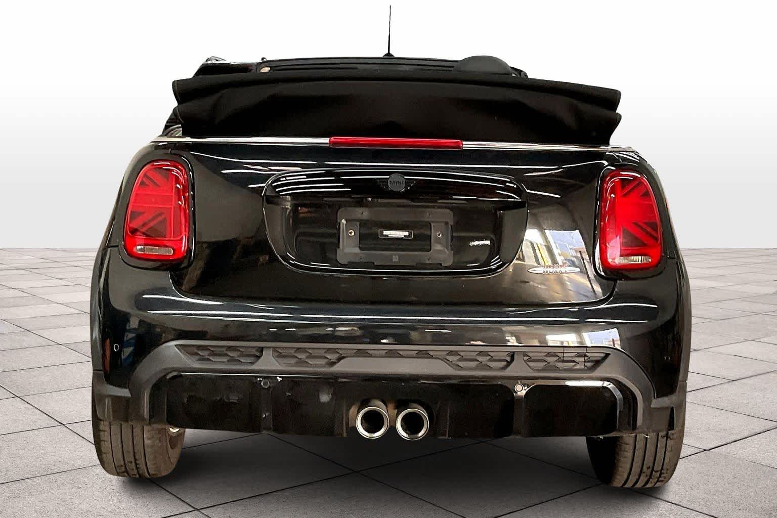 2023 Mini Cooper Convertible John Cooper Works photo 4