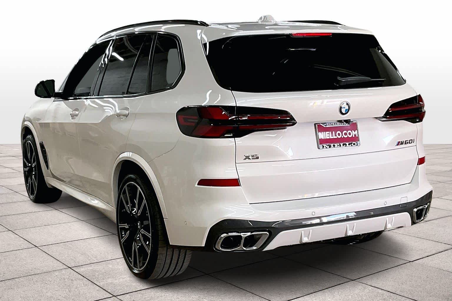2026 Bmw X5 M60i photo 3