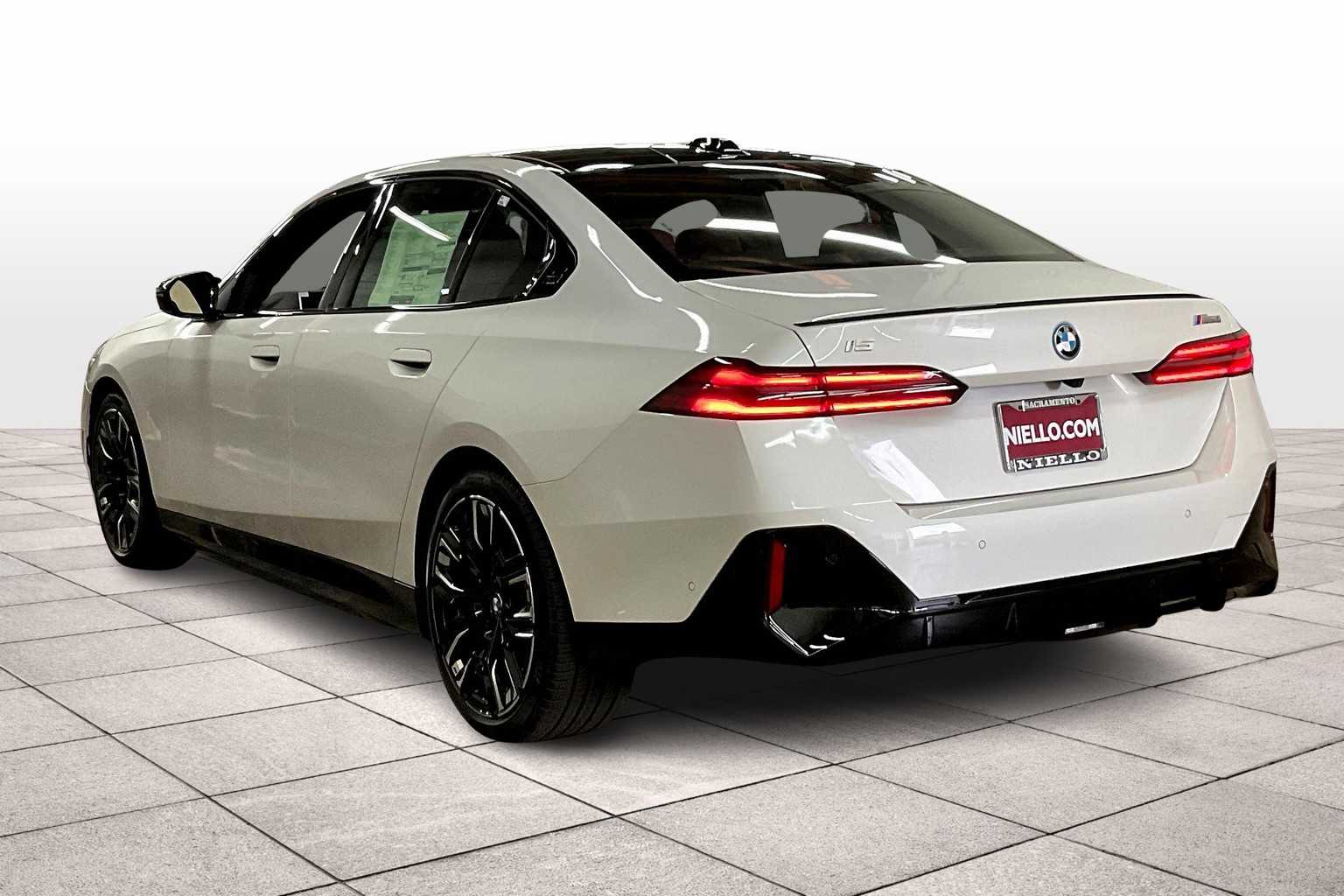 2025 Bmw i5 M60 photo 3