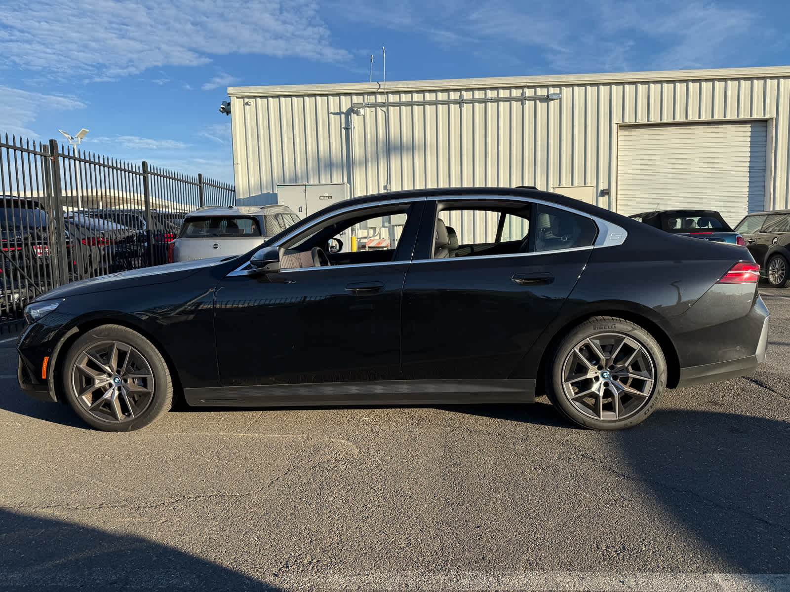 2024 Bmw i5 eDrive40 photo 2