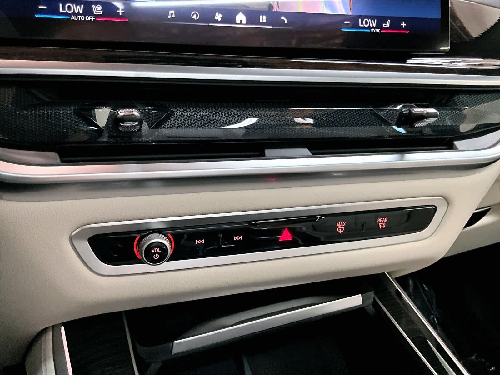 2026 BMW X5 40i - Photo 21