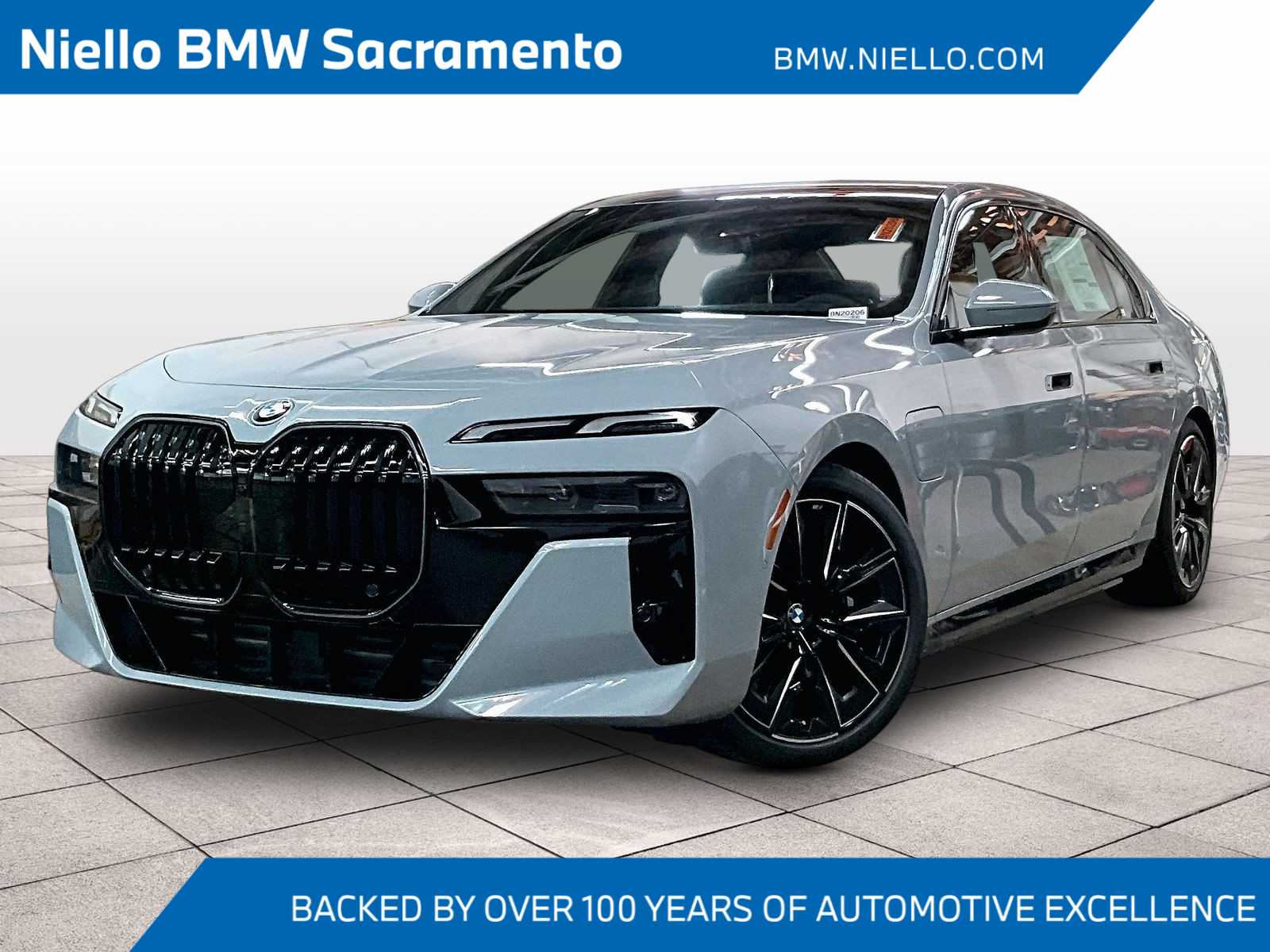 2026 BMW 7 Series 750e xDrive Sedan's photo