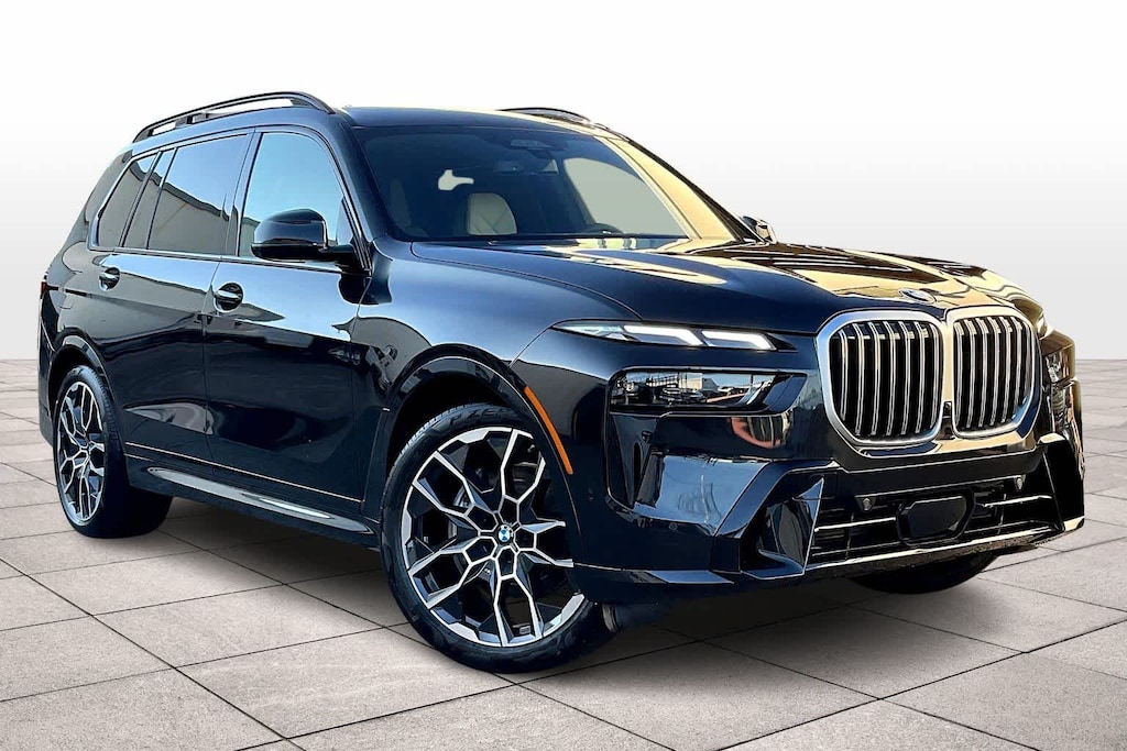 New 2026 BMW X7 xDrive40i Sports Activity Vehicle