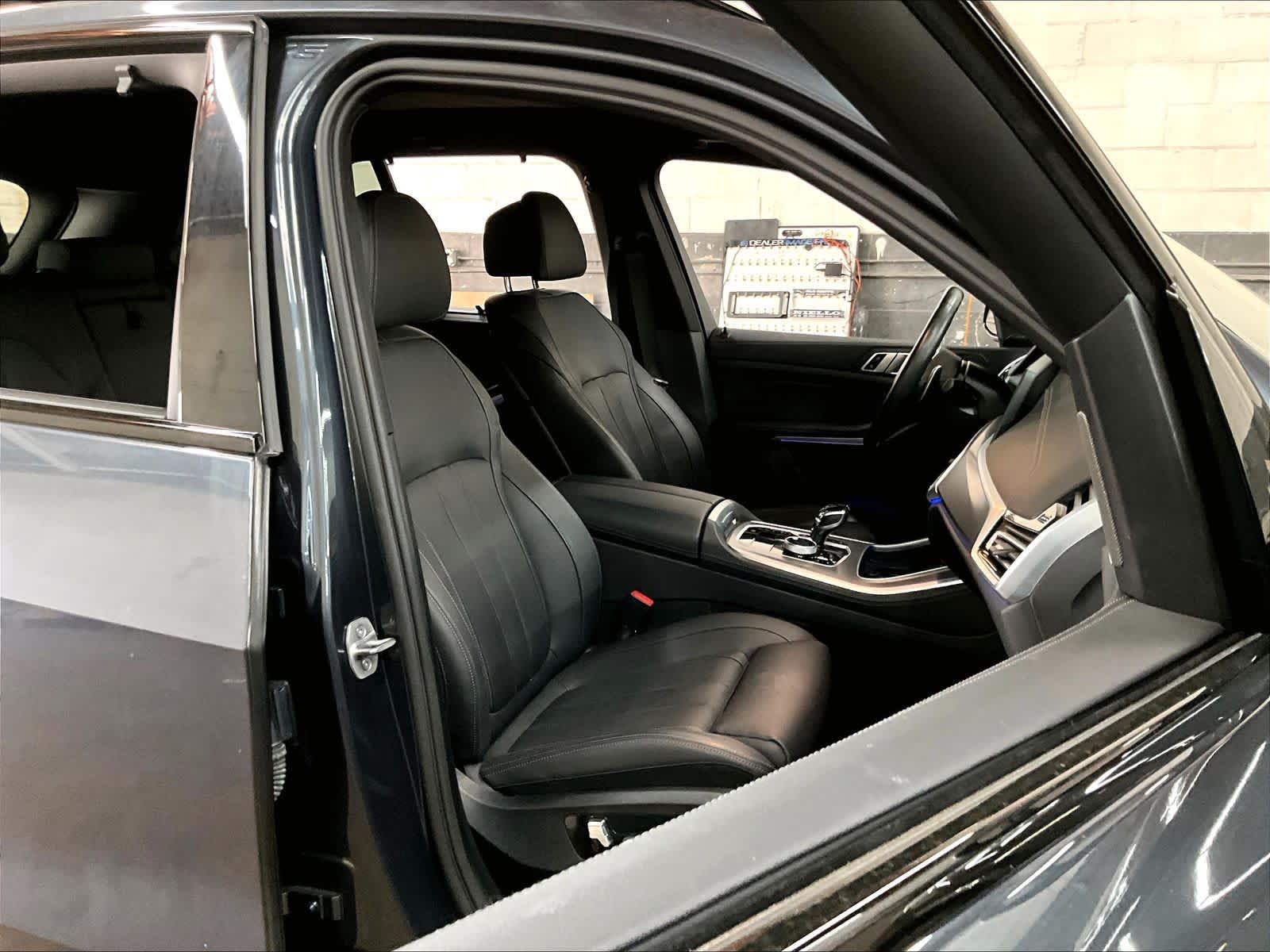 2022 BMW X5 M50i M50i photo 6