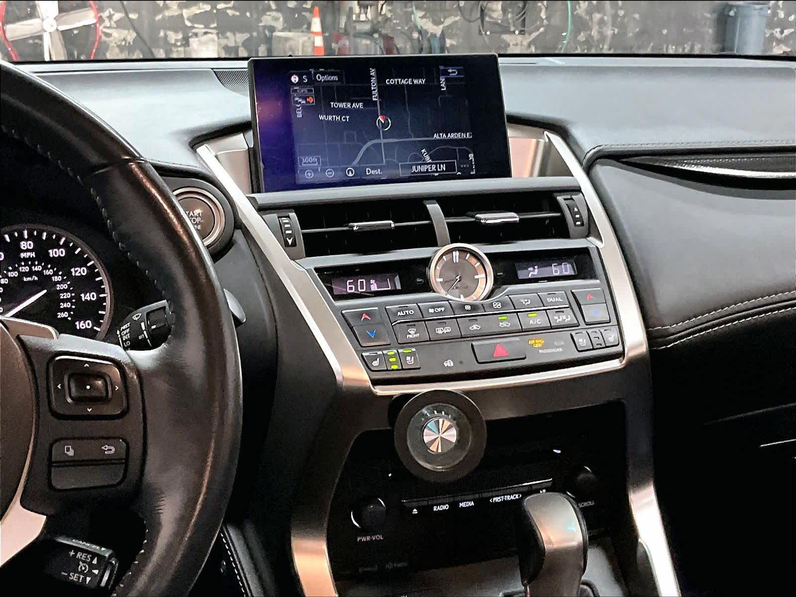 2015 LEXUS NX 200t photo 5