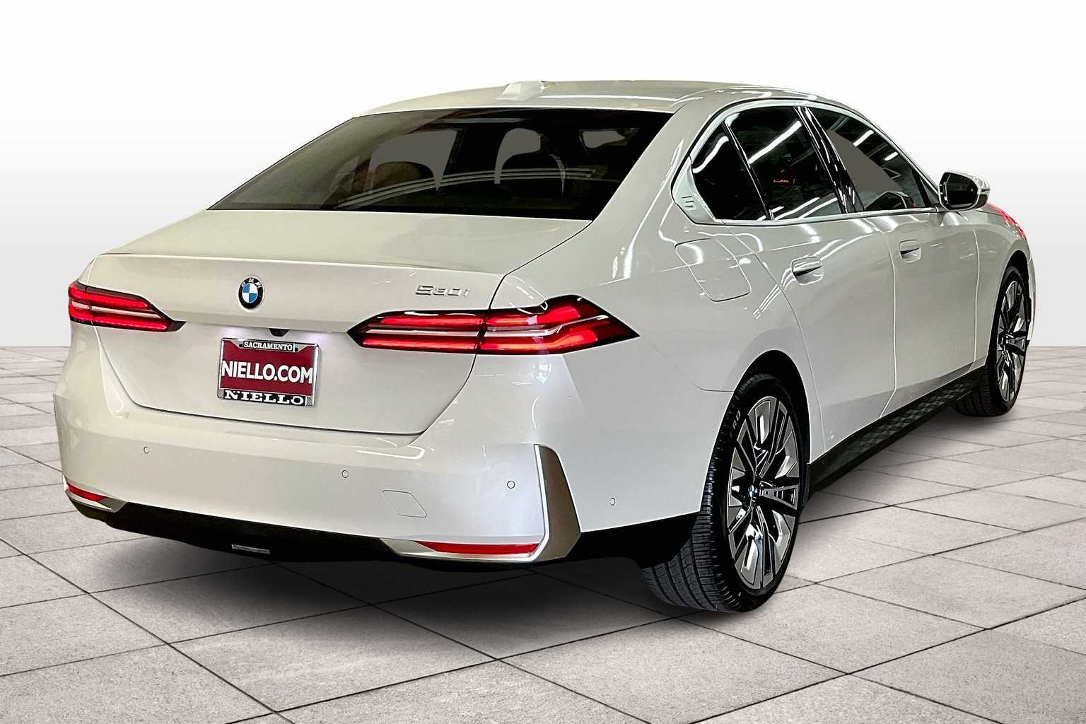 2026 Bmw 530i photo 4